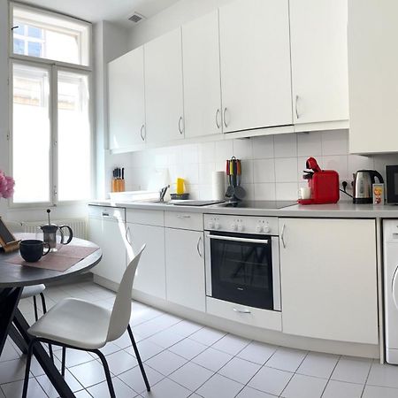 Central Mariahilfer Apartment 5 Min To The Schoenbrunn Palace And City Shopping Center Βιέννη Εξωτερικό φωτογραφία