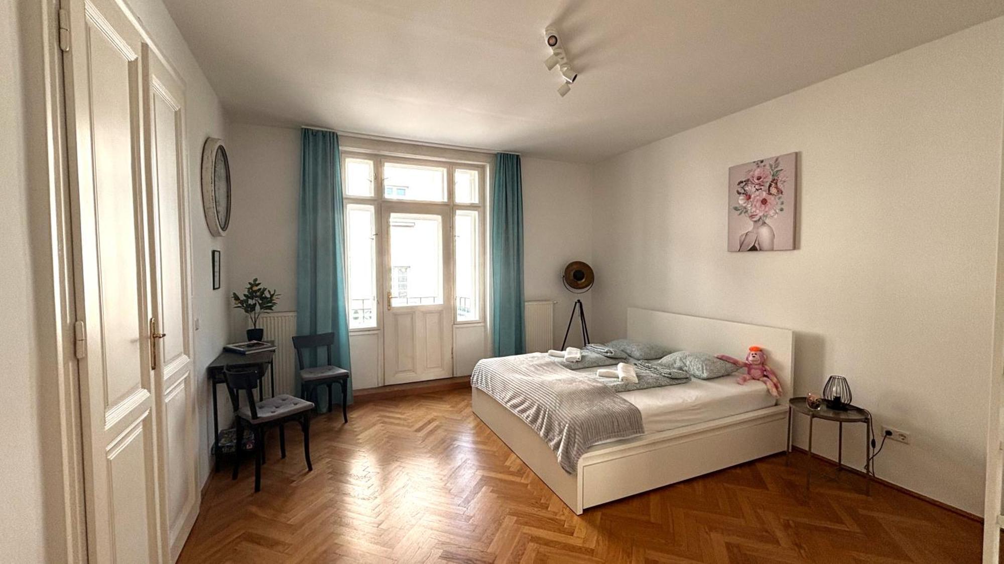 Central Mariahilfer Apartment 5 Min To The Schoenbrunn Palace And City Shopping Center Βιέννη Εξωτερικό φωτογραφία