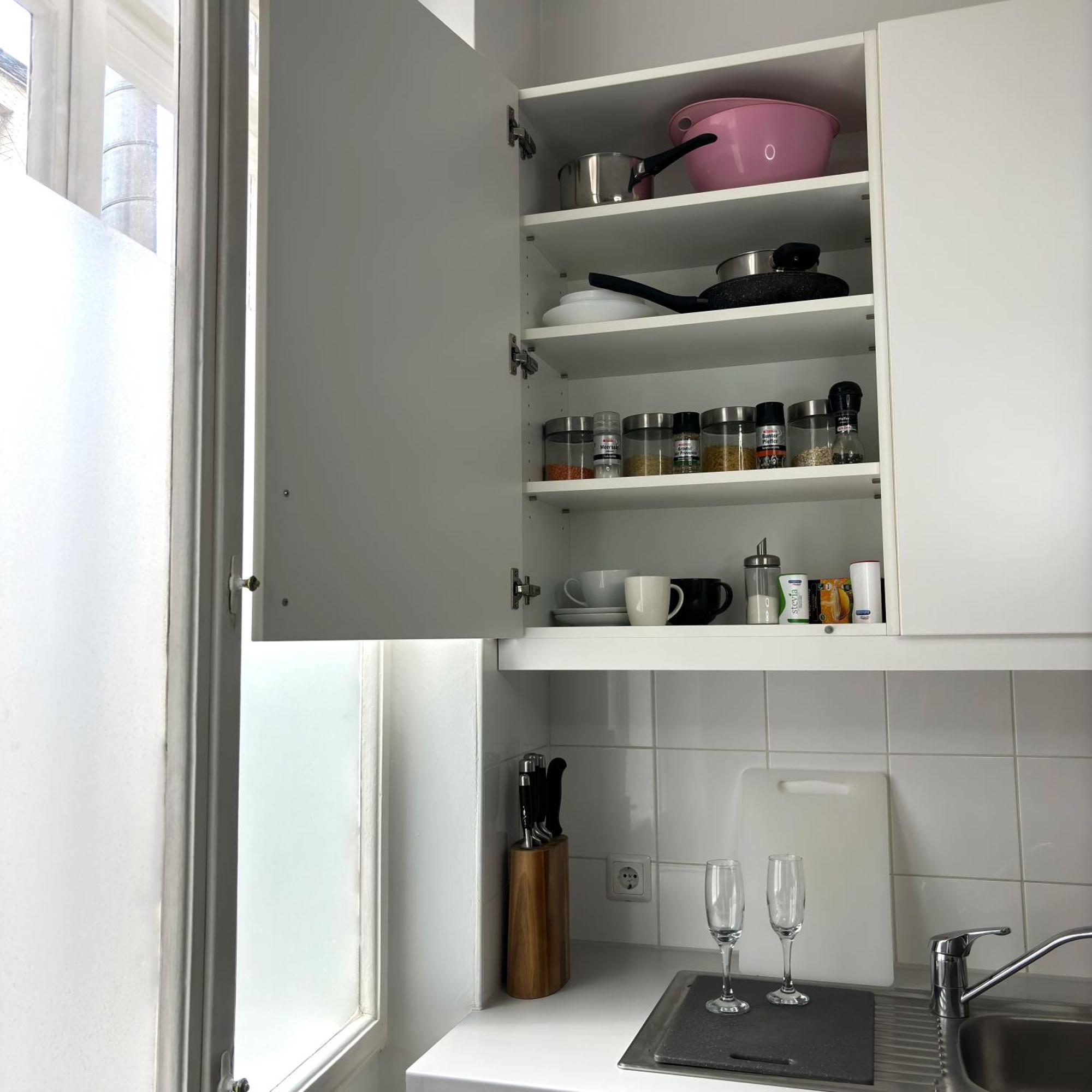 Central Mariahilfer Apartment 5 Min To The Schoenbrunn Palace And City Shopping Center Βιέννη Εξωτερικό φωτογραφία